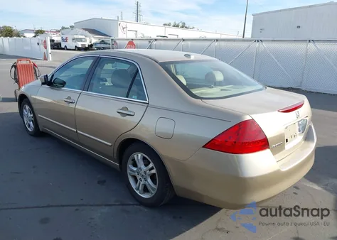 2006 Honda Accord 2.4 Ex из США, поврежденный, VIN 1HGCM568X6A056382